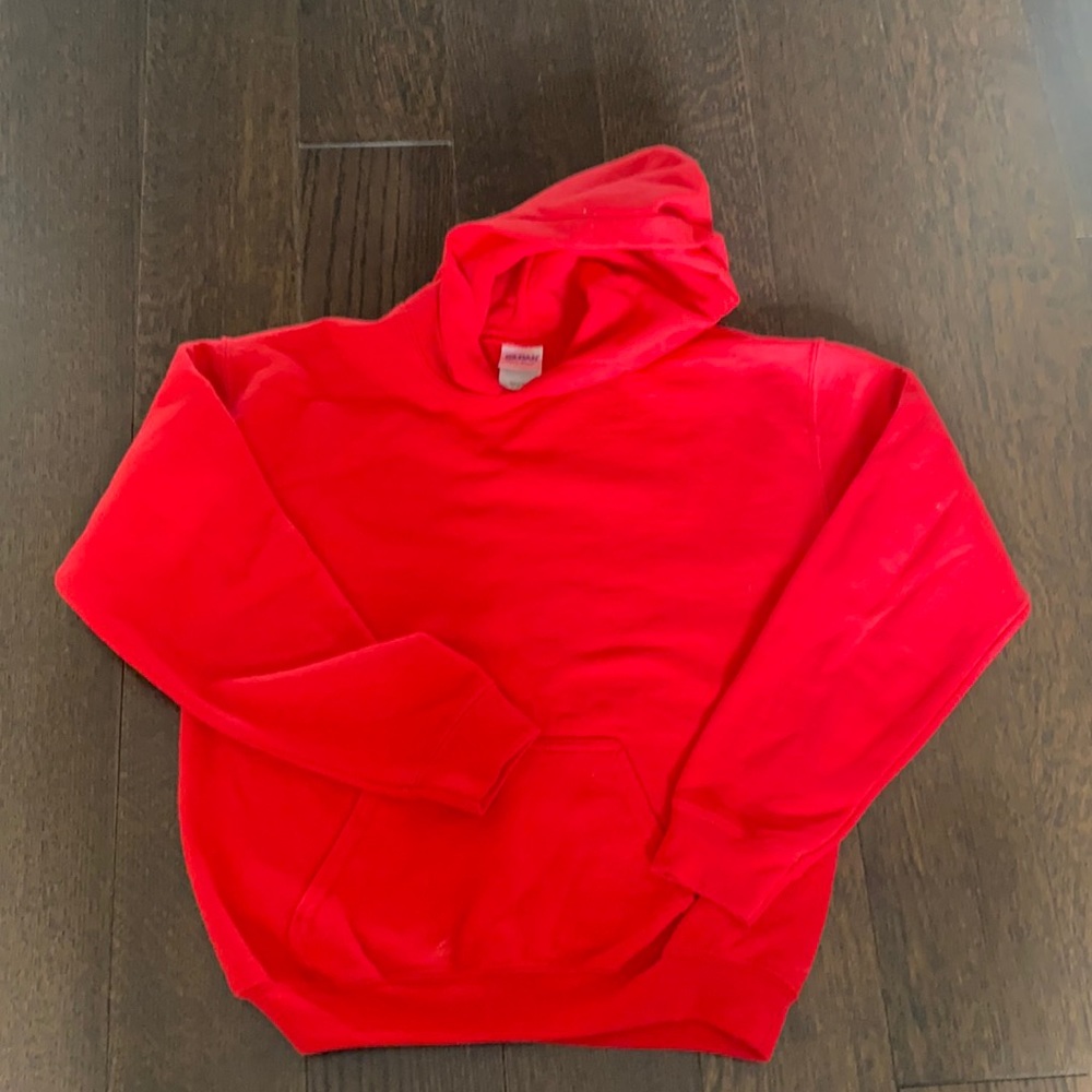 Gildan Sweater